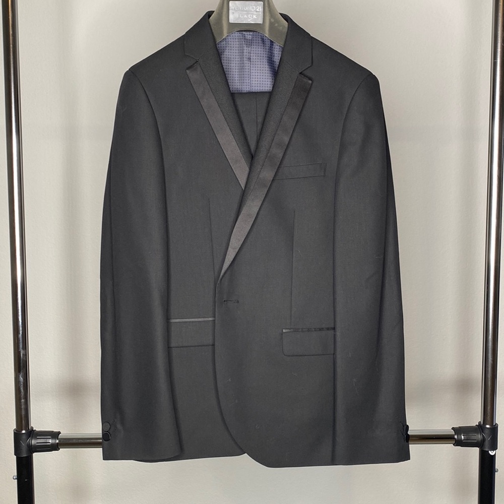 Mens tux